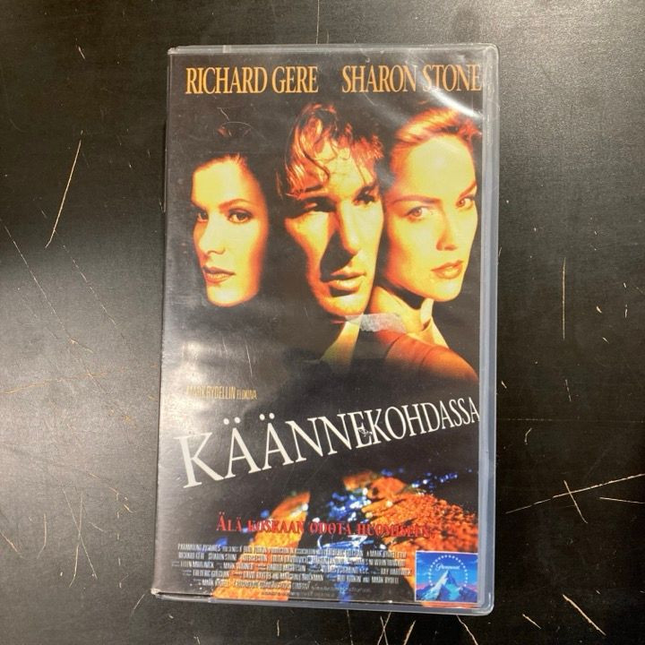 Käännekohdassa VHS (VG+/M-) -draama-